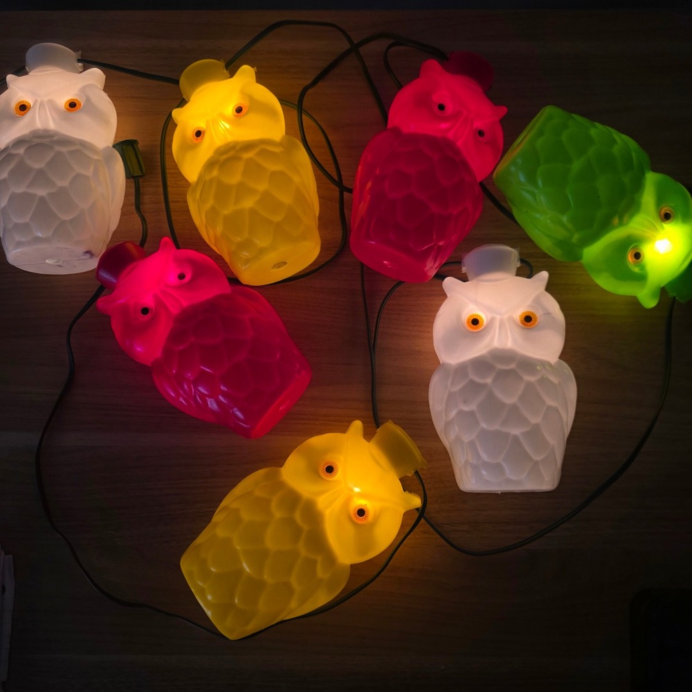 Vintage Noma 7 Blow Mold Owl Plastic Patio Camping Party Lites Tiki Light String